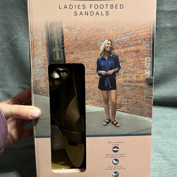 NWT Serra Footbed Sandals (Sz.8) - Picture 4 of 5